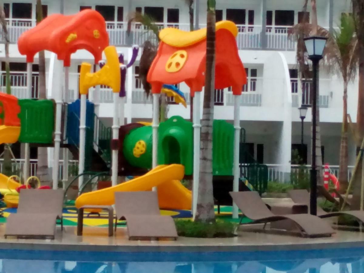 Staycation Dream Condotel マニラ市 エクステリア 写真