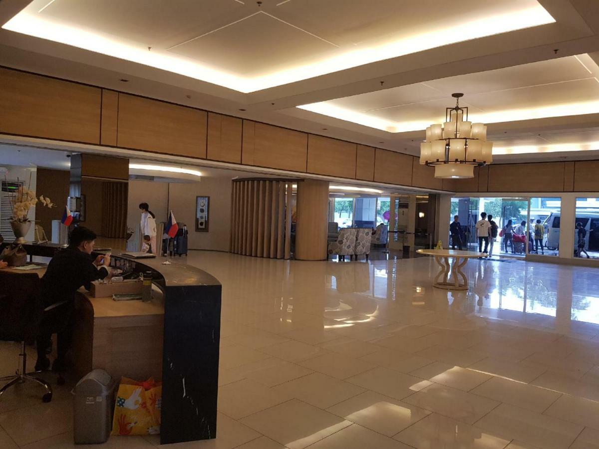 Staycation Dream Condotel マニラ市 エクステリア 写真